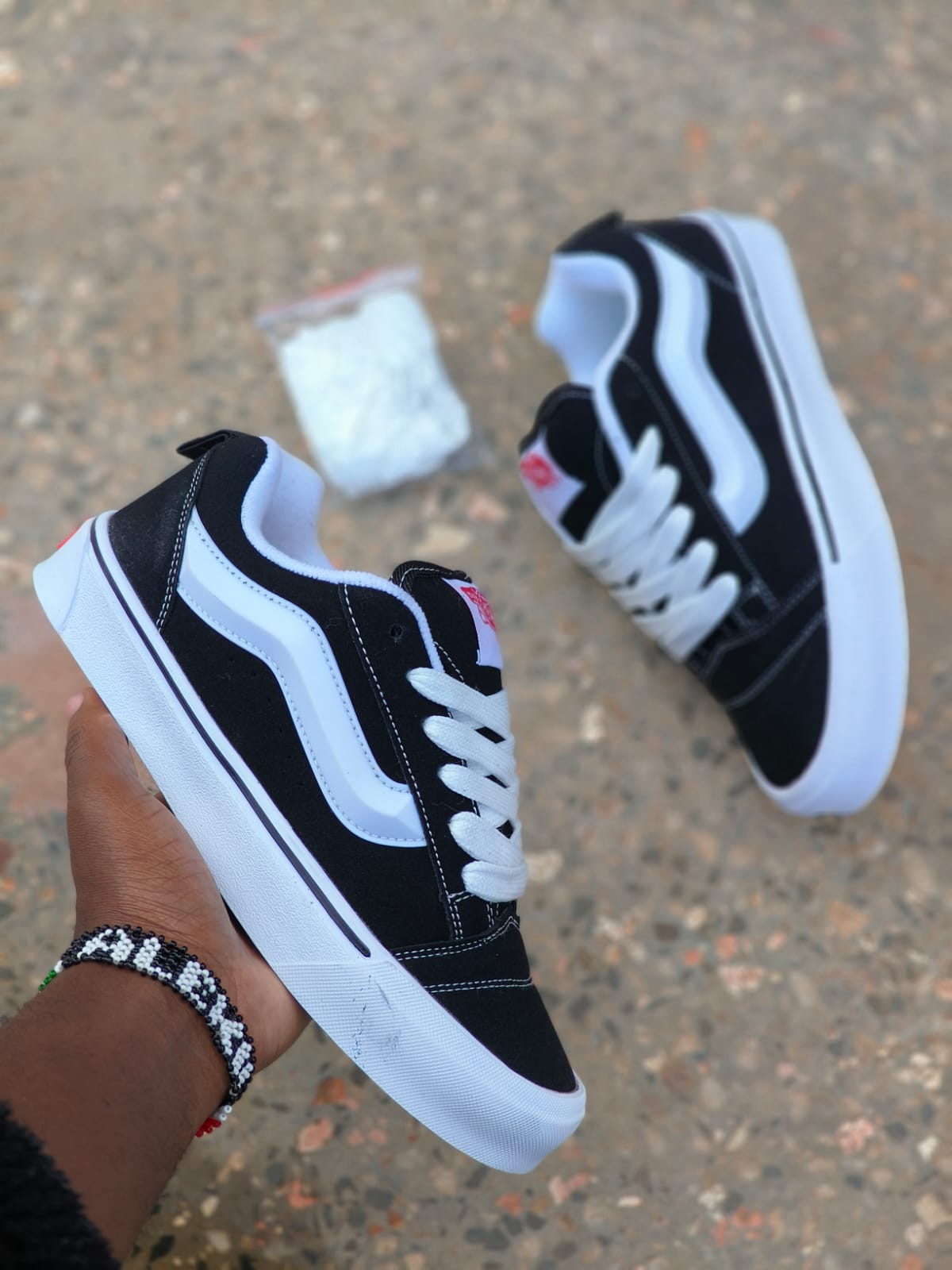 Vans Old Skool Black White