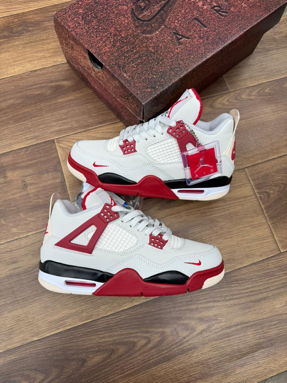 Air Jordan 4 Retro Red Cement