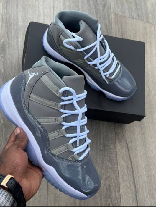 Air Jordan 11 Retro Cool Grey